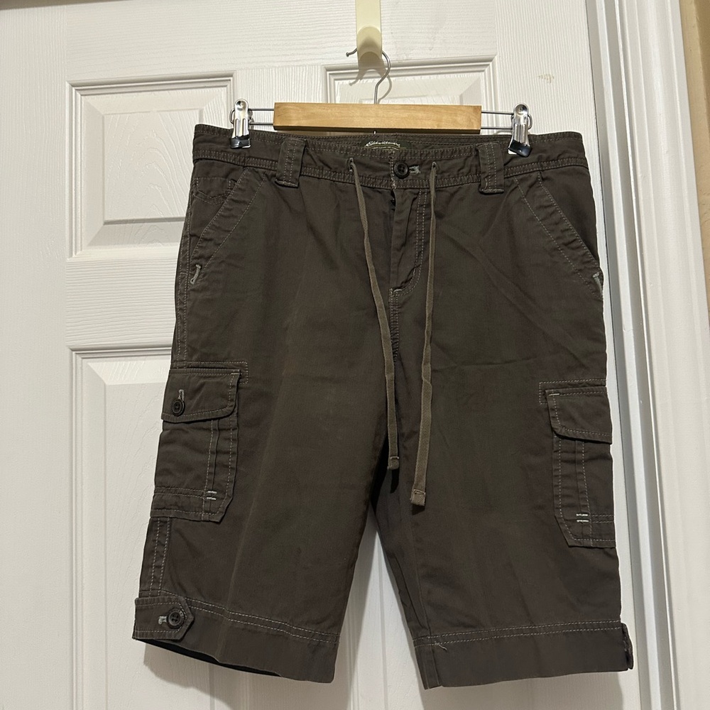 Eddie Bauer Y2K Dark Green Ladies 2 Way Stretch Drawstring Bermuda Cargo Shorts